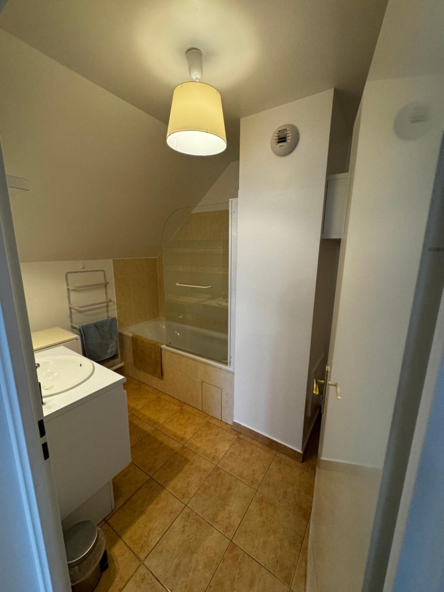 Le Studio Du 72 Lägenhet Bussy-Saint-Georges Exteriör bild