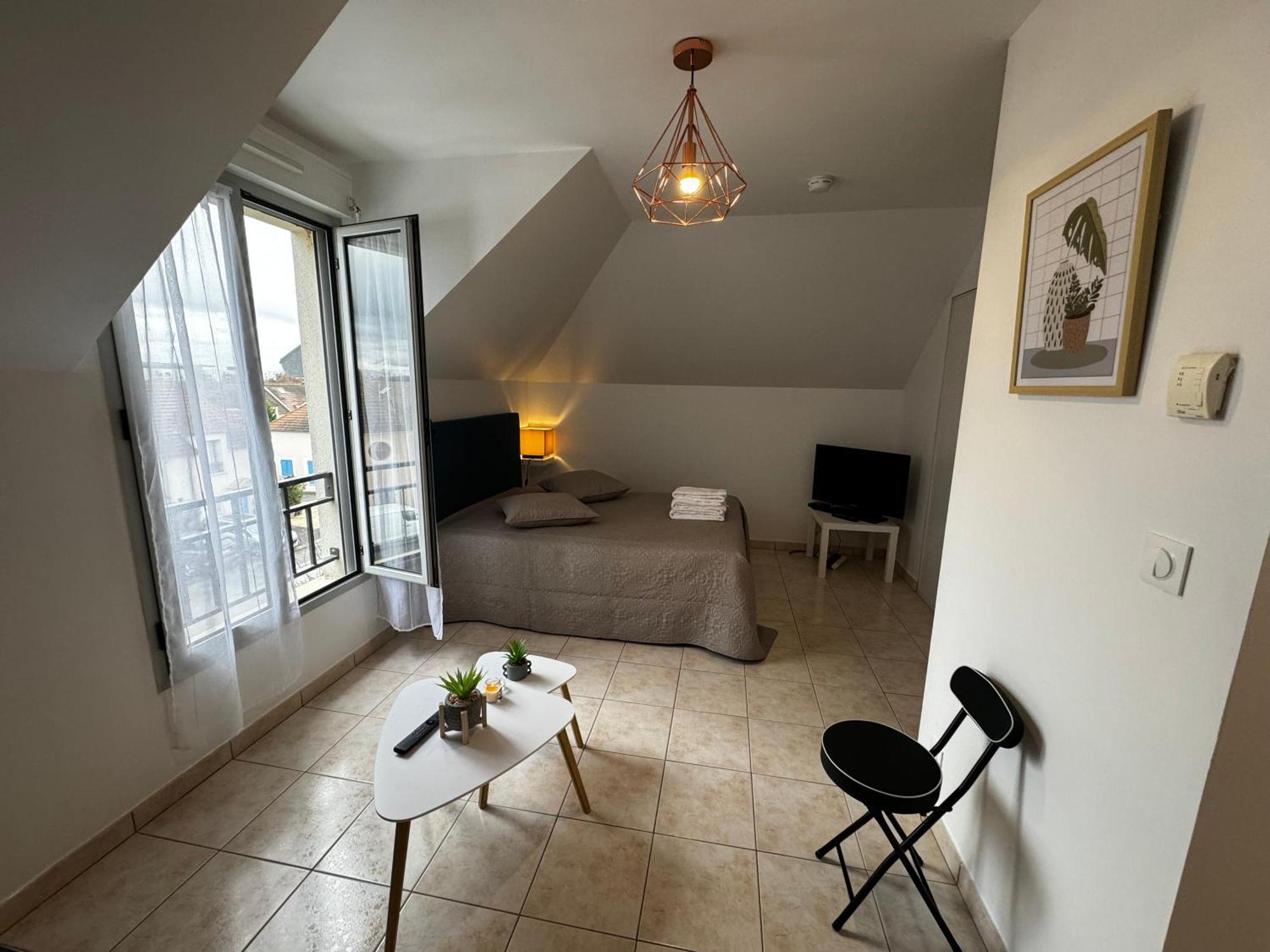 Le Studio Du 72 Lägenhet Bussy-Saint-Georges Exteriör bild